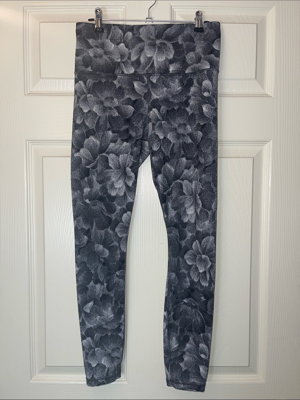 Athleta Gray Floral High-Waist Leggings
